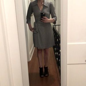 B&W LAUNDRY Wrap Dress